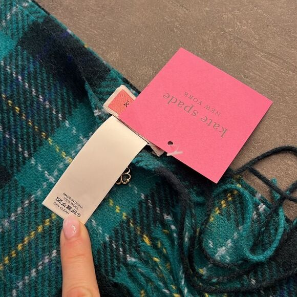 NWT Kate Spade greenhouse plaid woven wool scarf - Picture 4 of 6